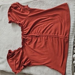 No Boundaries Ruched Top